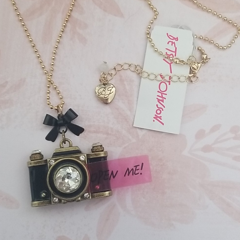 Betsey Johnson camera necklace